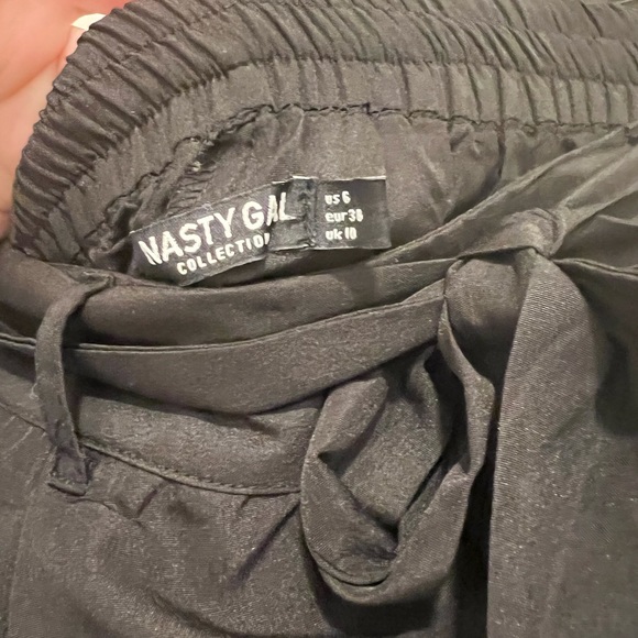 nasty gal black trousers - Picture 3 of 3